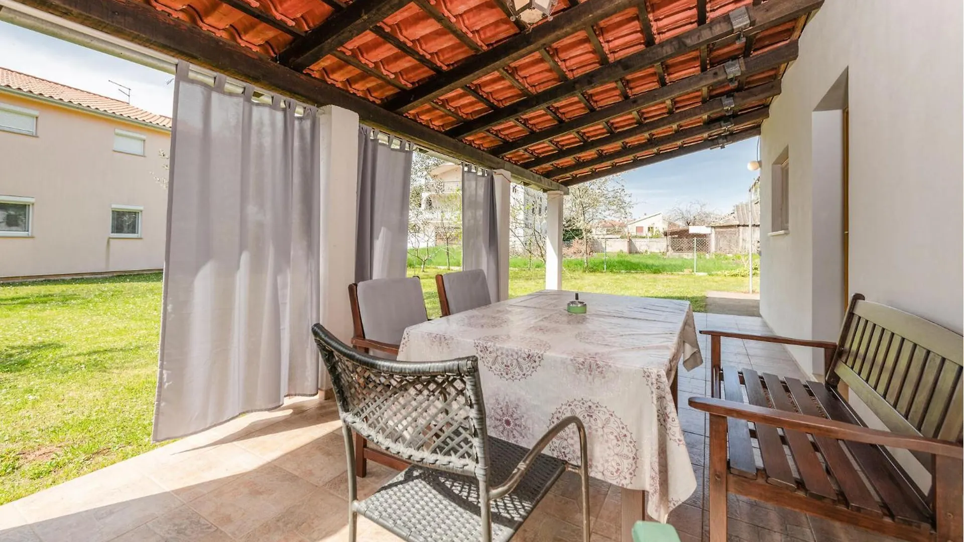 Pet Friendly Home In Valbandon With Wi-Fi 0*,  Croatia