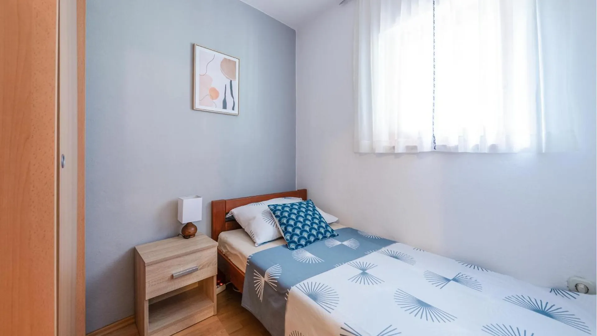 Pet Friendly Home In Valbandon With Wi-Fi